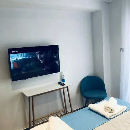 Metropolitan Complex Budget Room@faliro Daire